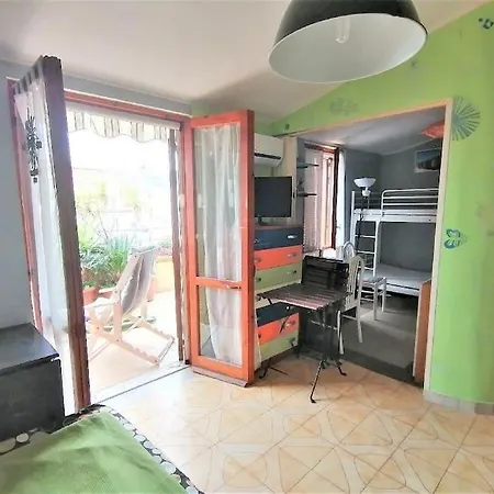 Edil Blu 600 M Dalla Spiaggia سكاليا
